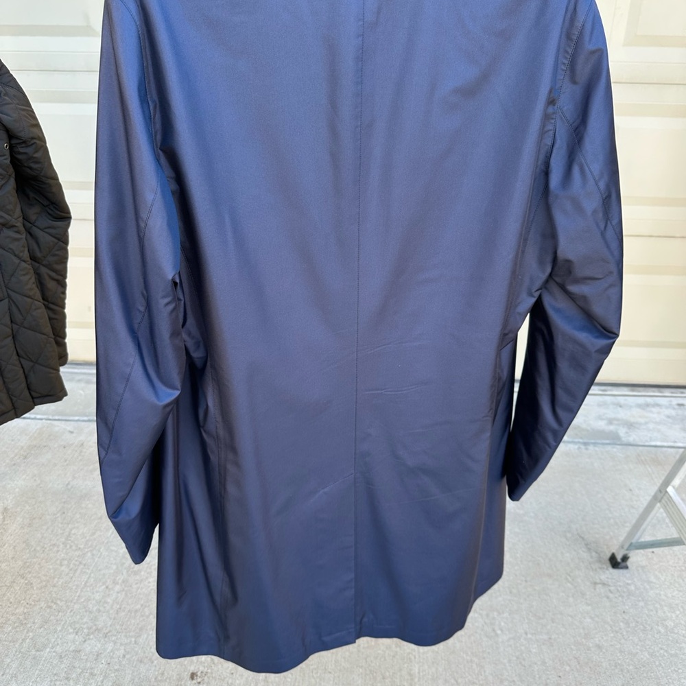 Stylish Navy Coat With Patterned Lining - image 3